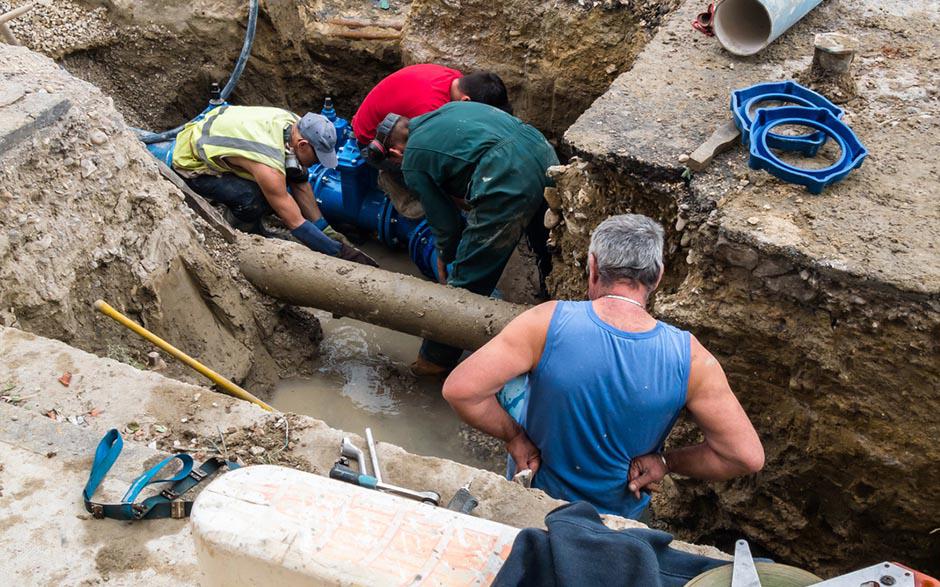 déboucher une canalisation d'eaux usées Saint-Denis